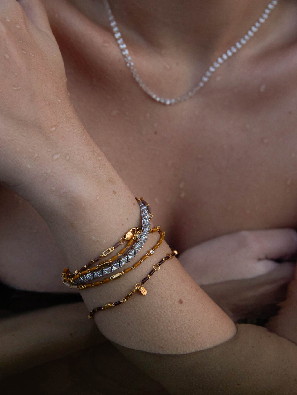 COGNAC ENAMEL BRACELET IN MOISSANITE (C10) – Dorsey