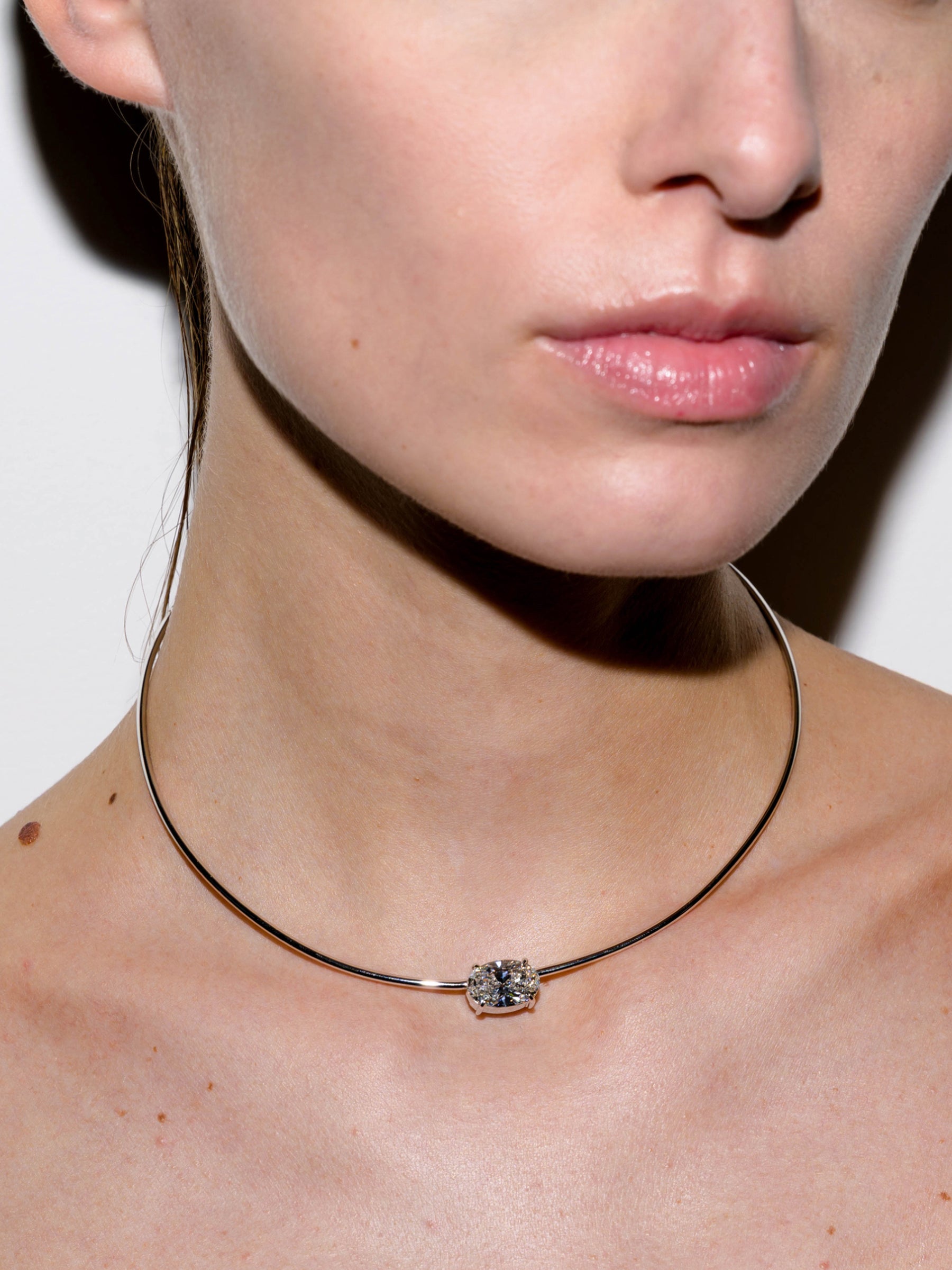 14K ROWE OVAL-CUT COLLAR IN 4 CTS LAB DIAMOND