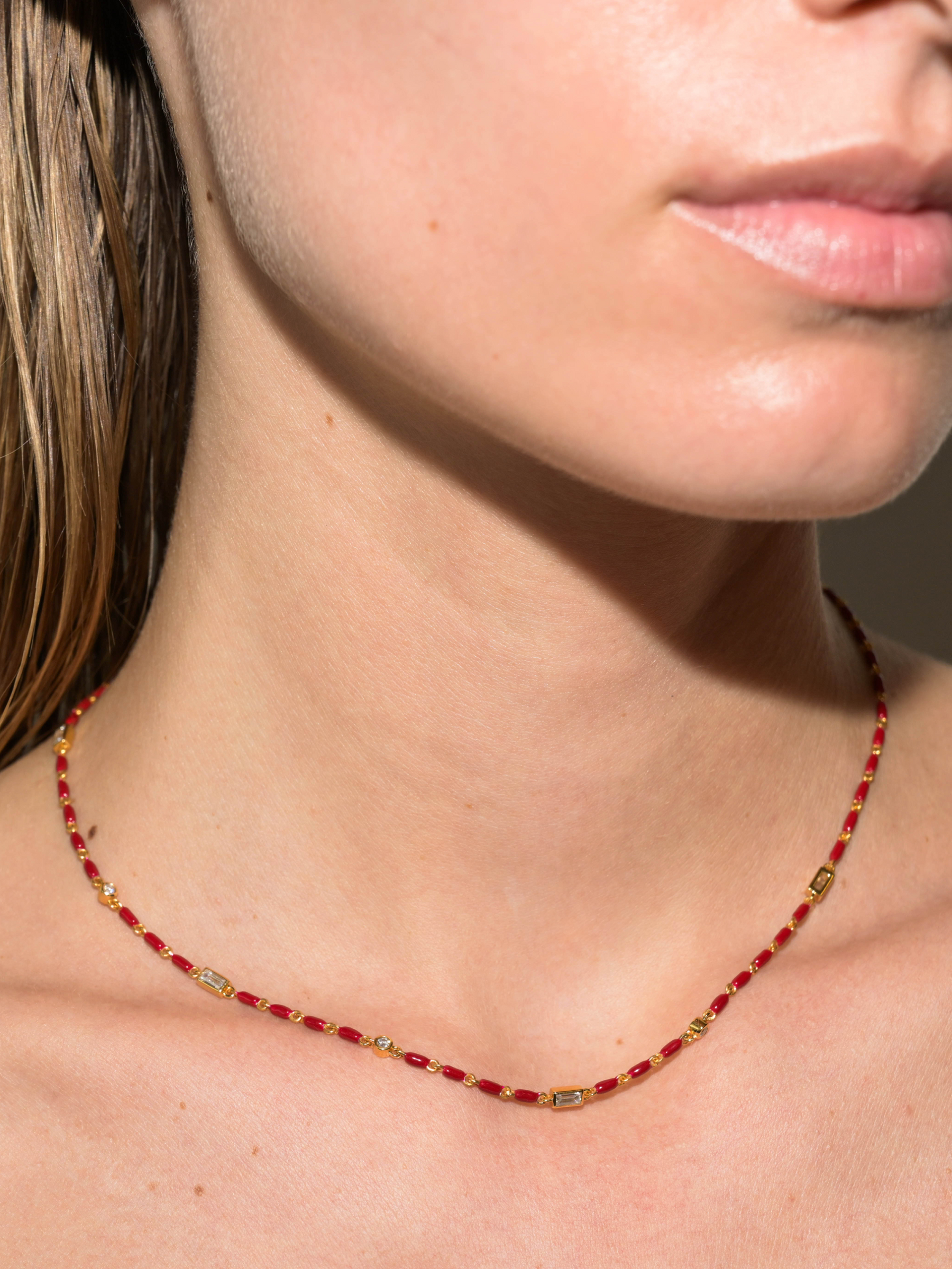 ENAMEL MOISSANITE NECKLACE IN BORDEAUX, 18K GOLD VERMEIL