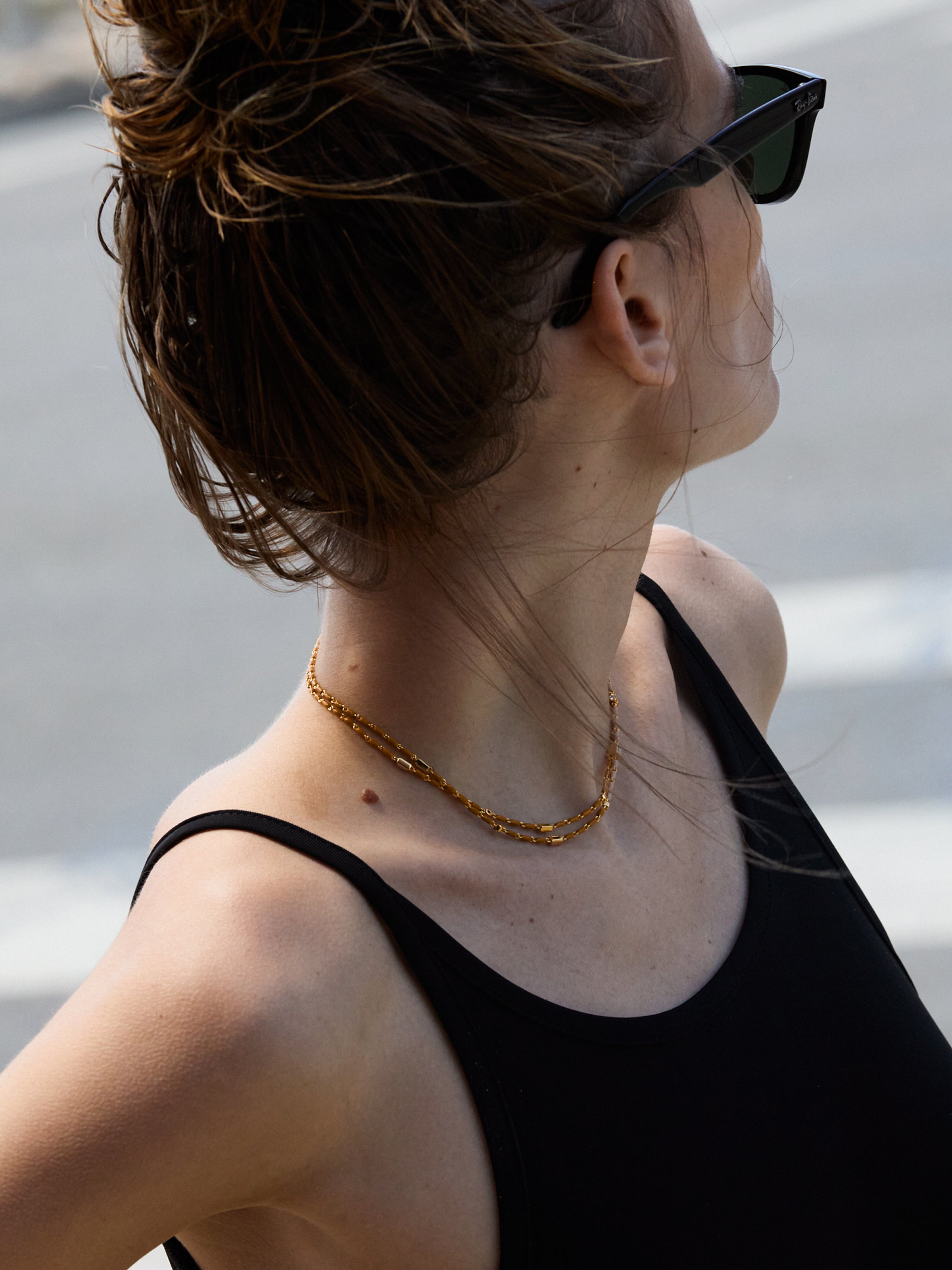 ENAMEL MOISSANITE NECKLACE IN NATUREL, 18K GOLD VERMEIL – Dorsey