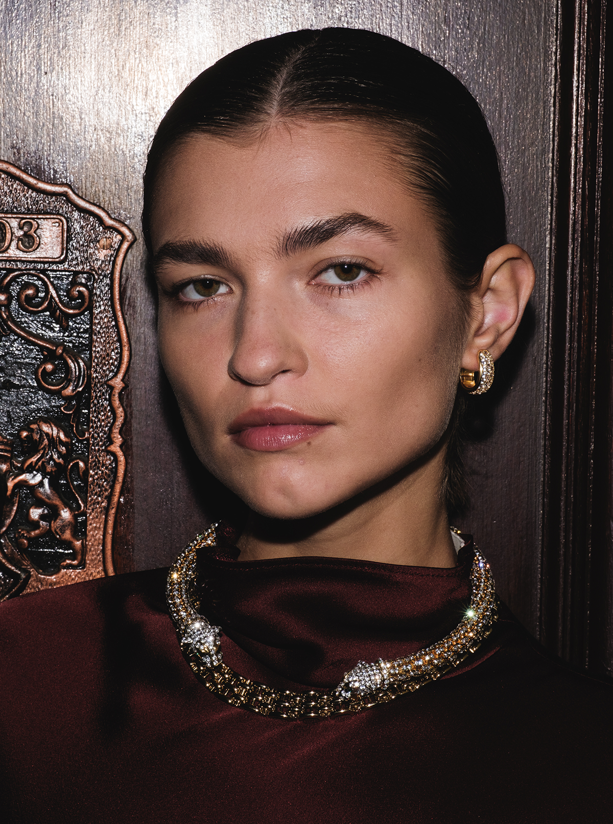LEA, LAB WHITE SAPPHIRE GOLD HOOP EARRINGS