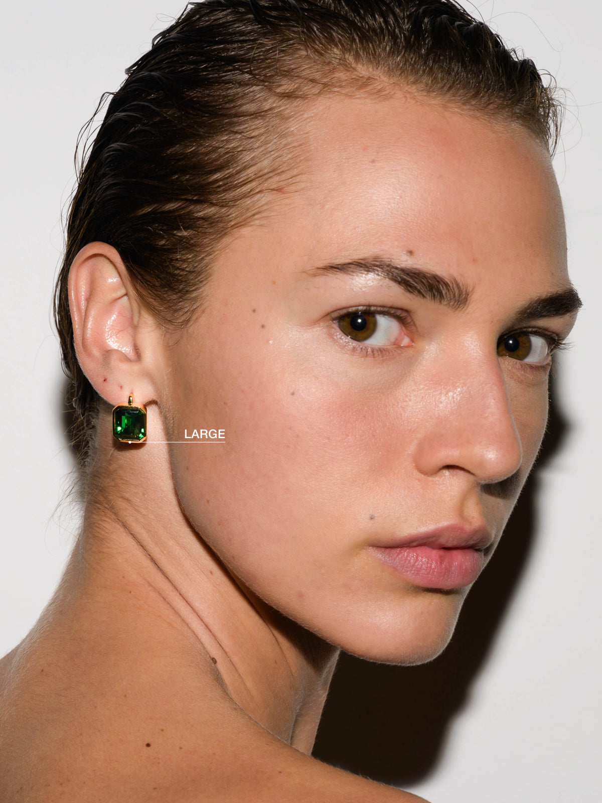 ODETTE EARRINGS IN NANO EMERALD