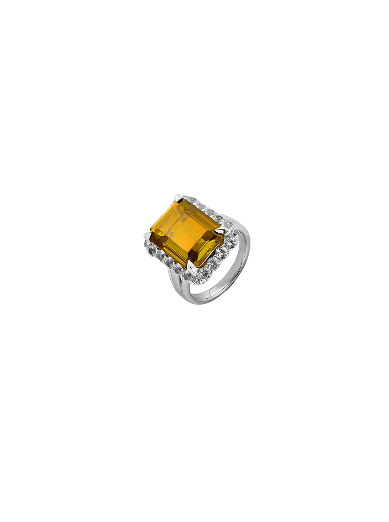 Buy quality Silver Ring In Yellow Sapphire (पोखराज) in Ahmedabad