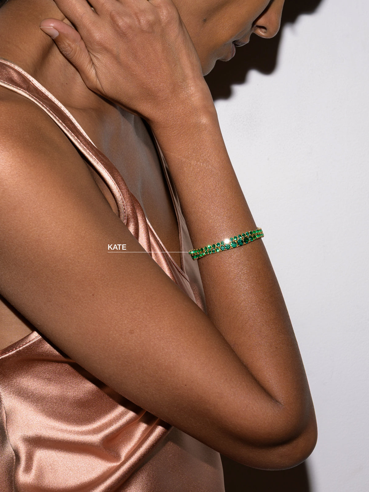 KATE RIVIÈRE BRACELET IN 3MM LAB EMERALD