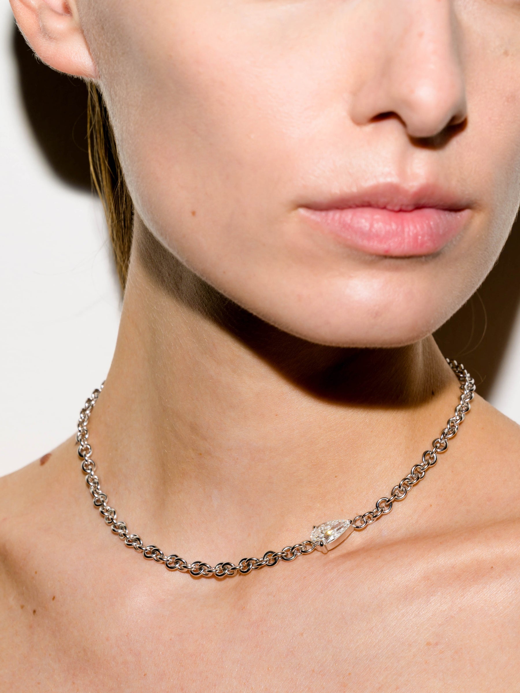 MERRICK PEAR-CUT CHAIN NECKLACE IN LAB DIAMOND