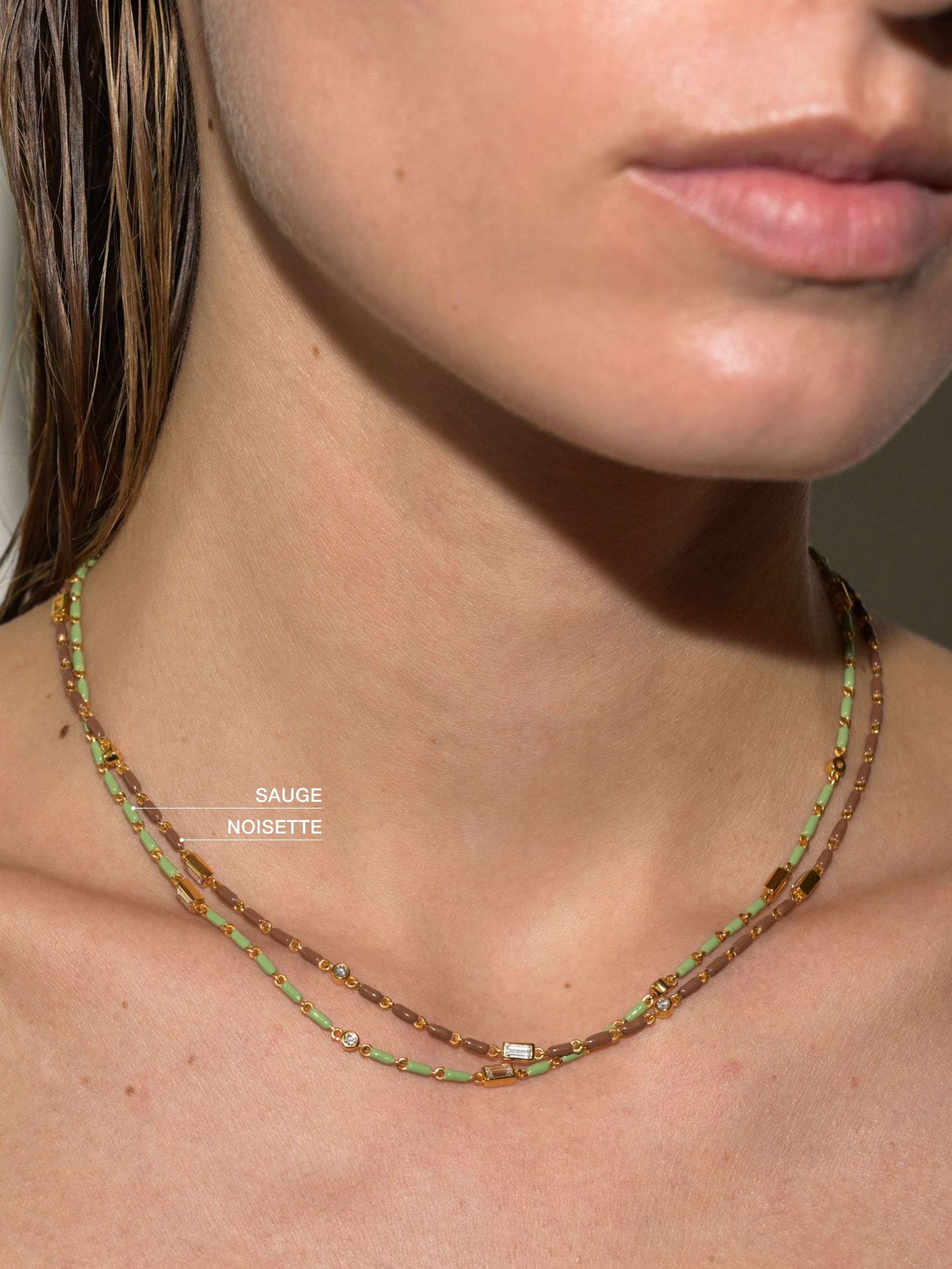 ENAMEL MOISSANITE NECKLACE IN NOISETTE, 18K GOLD VERMEIL
