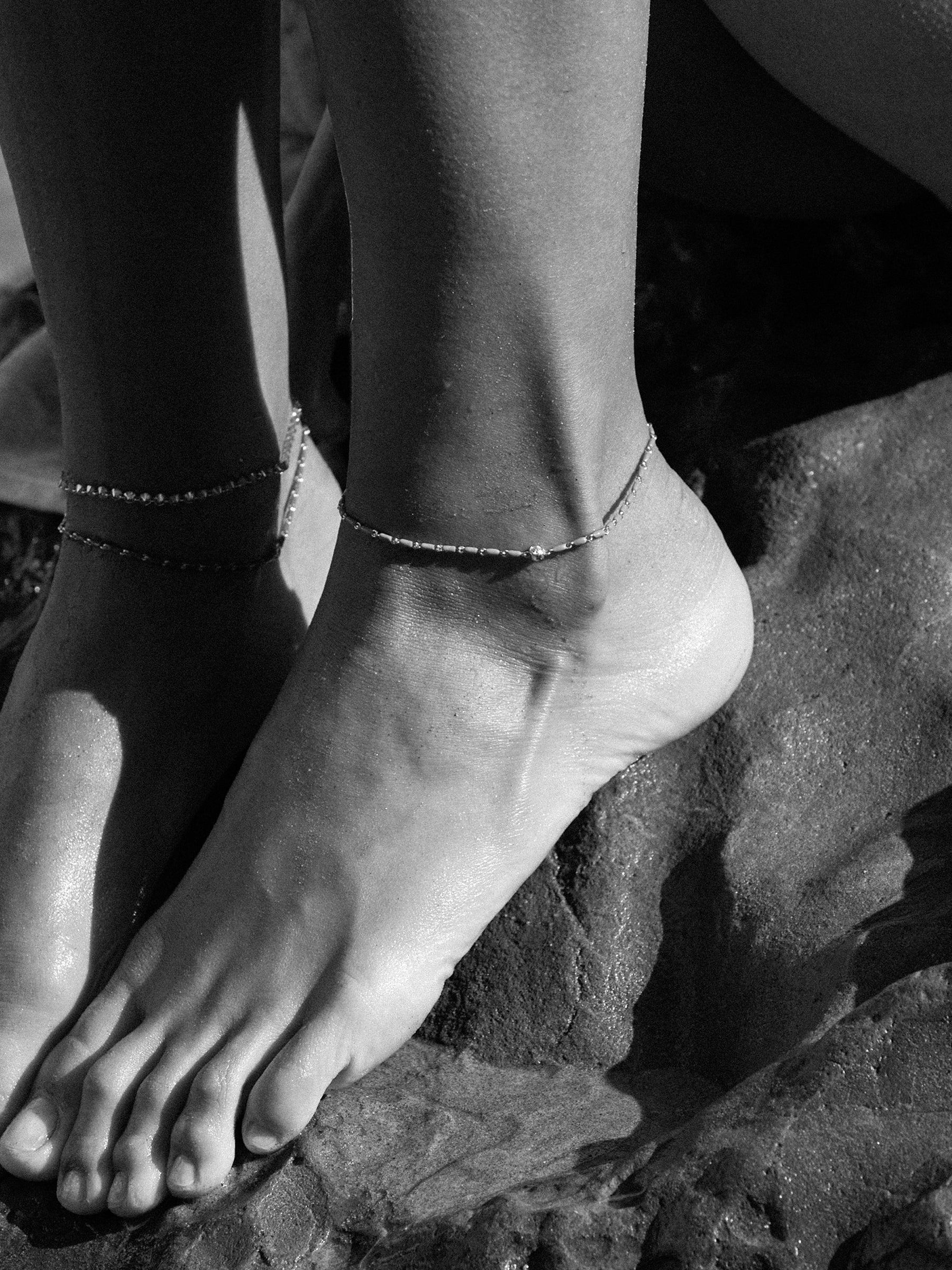 ENAMEL MOISSANITE ANKLET IN MANDARINE, 18K GOLD VERMEIL