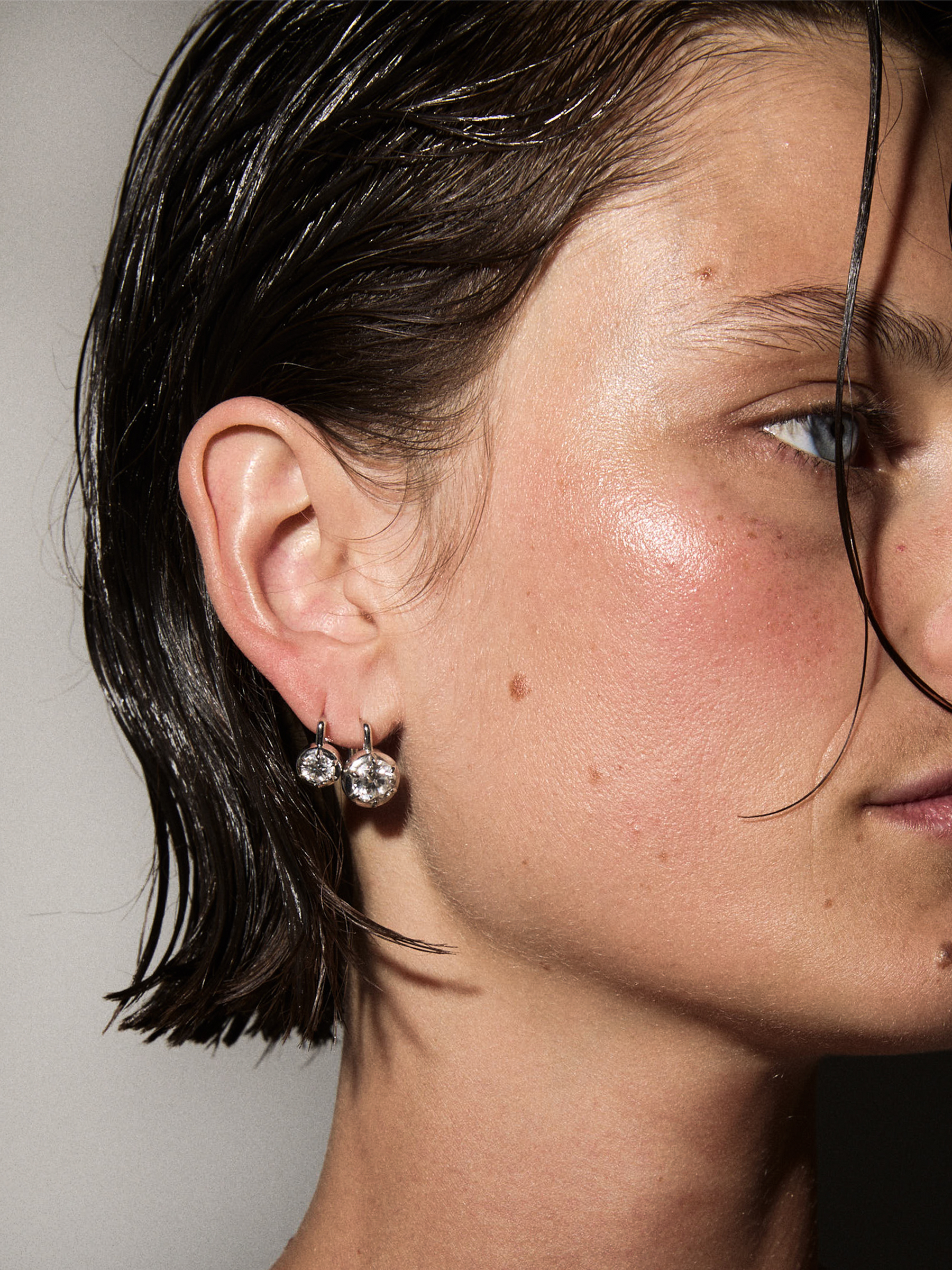 MAXWELL EARRINGS IN MOISSANITE, 18K GOLD VERMEIL