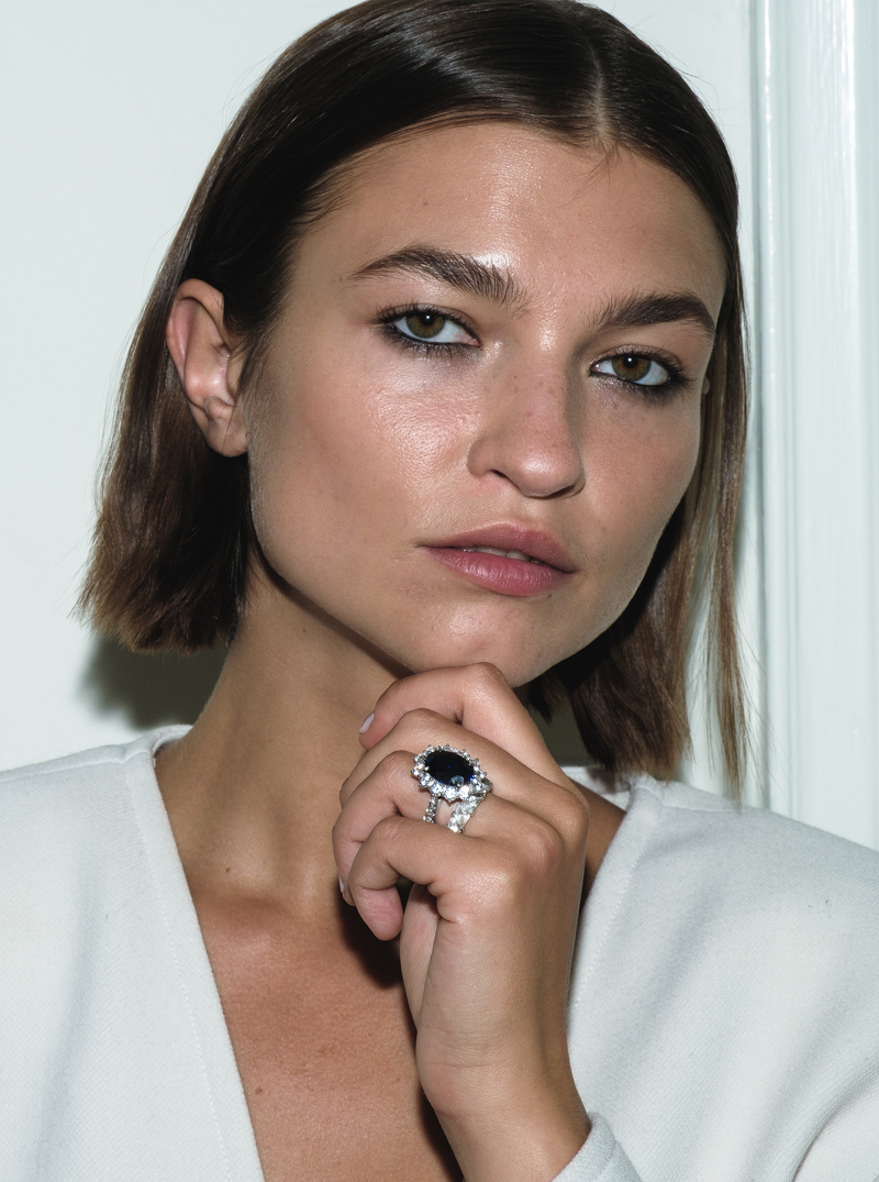 Lab grown sapphire rings deals