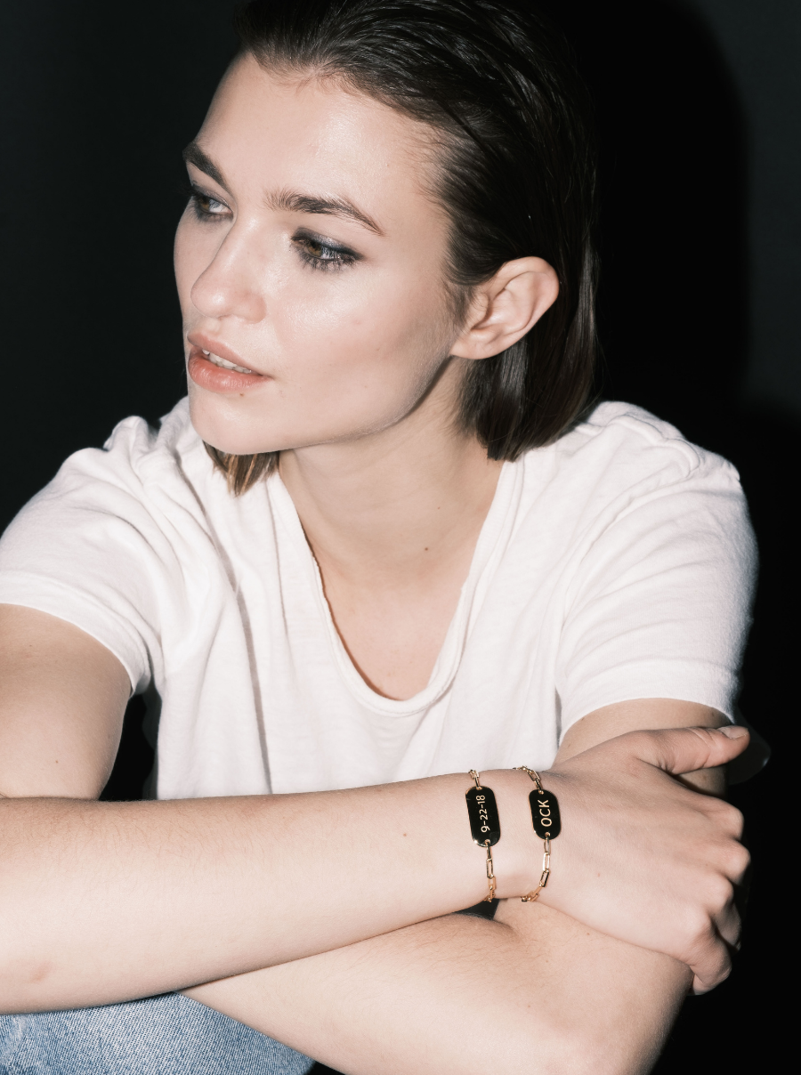 LARGE BAR ID BRACELET, GOLD