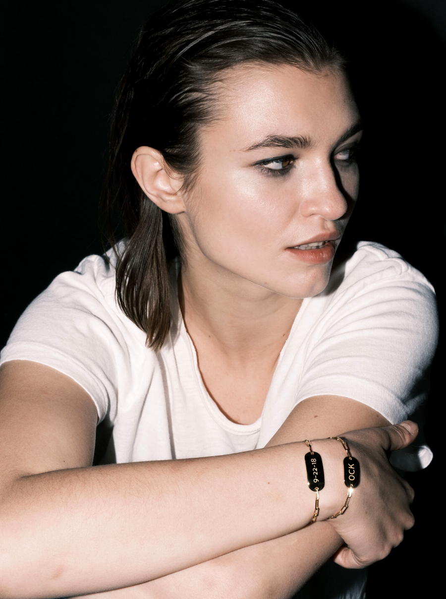 LARGE BAR ID BRACELET, GOLD